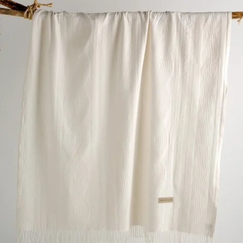 Manta xadrez crua Naf Naf Braid