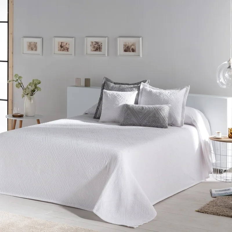 Naf Naf Briance Couvre-lits blanc